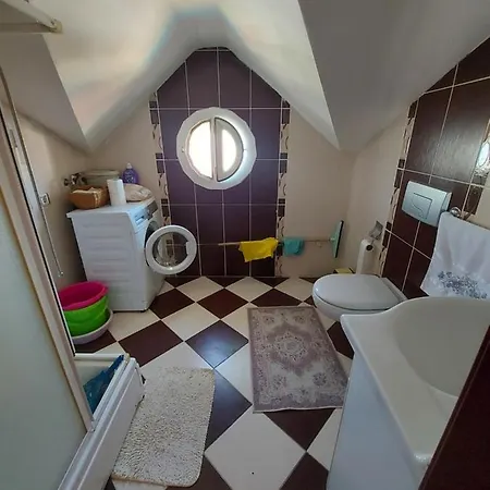 Orhan Villasi 别墅